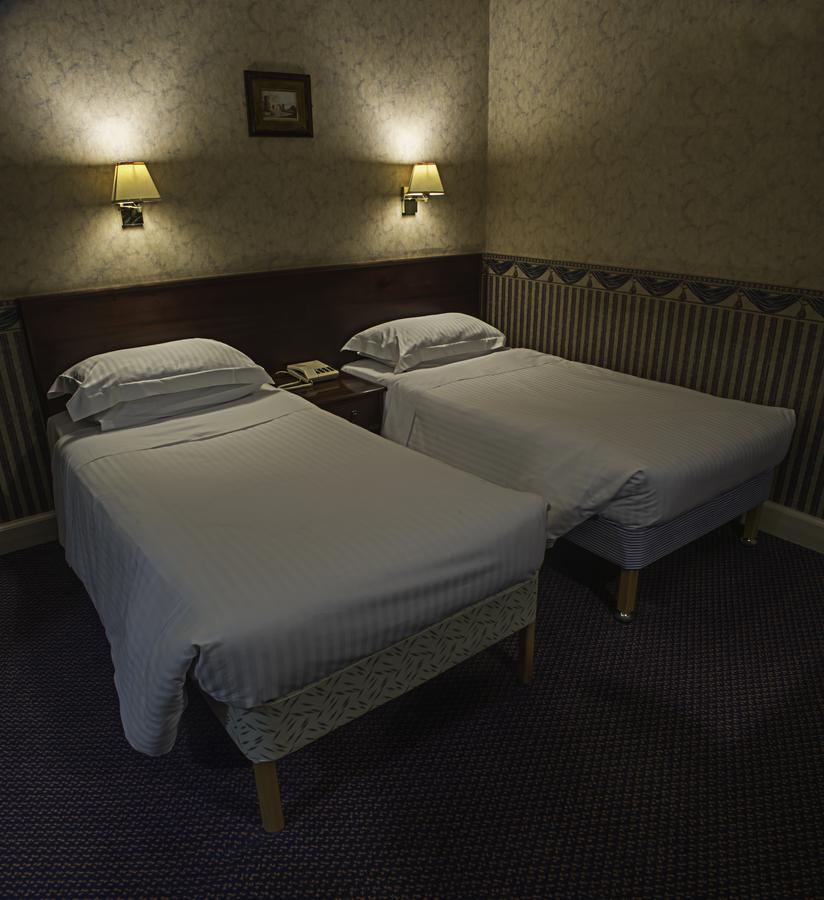 The Queens Hotel Леруік Екстер'єр фото